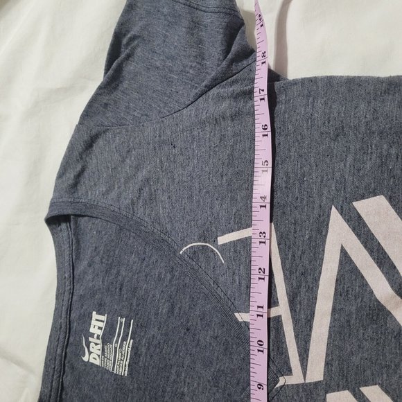 Nike V Neck Tee Shirt Slim Fit Atlanta Braves  Size‎ Large Dri Fit - Picture 5 of 8